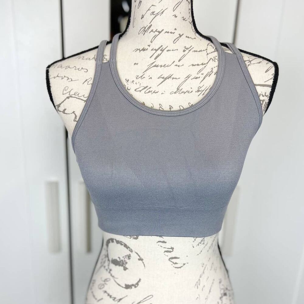 Yogalicious‎ Longline Seamless Sports Bra with Strappy Back in Gray Size Medium - Picture 2 of 8